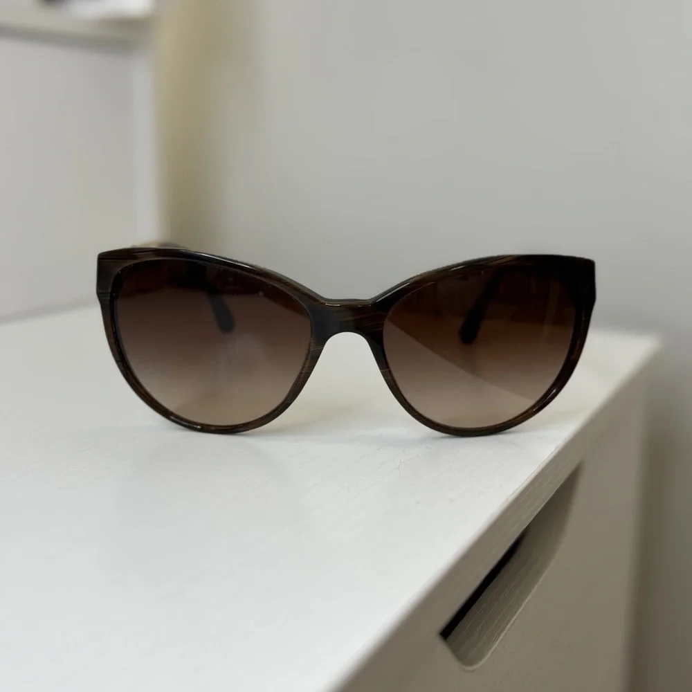 Chanel Brown Sunglasses with Gold Accents - Picture 2 of 4